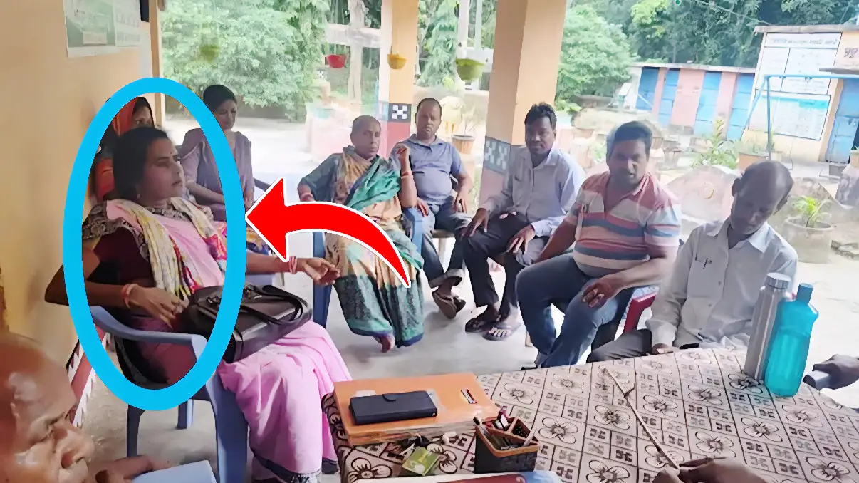 Teacher Beats Students