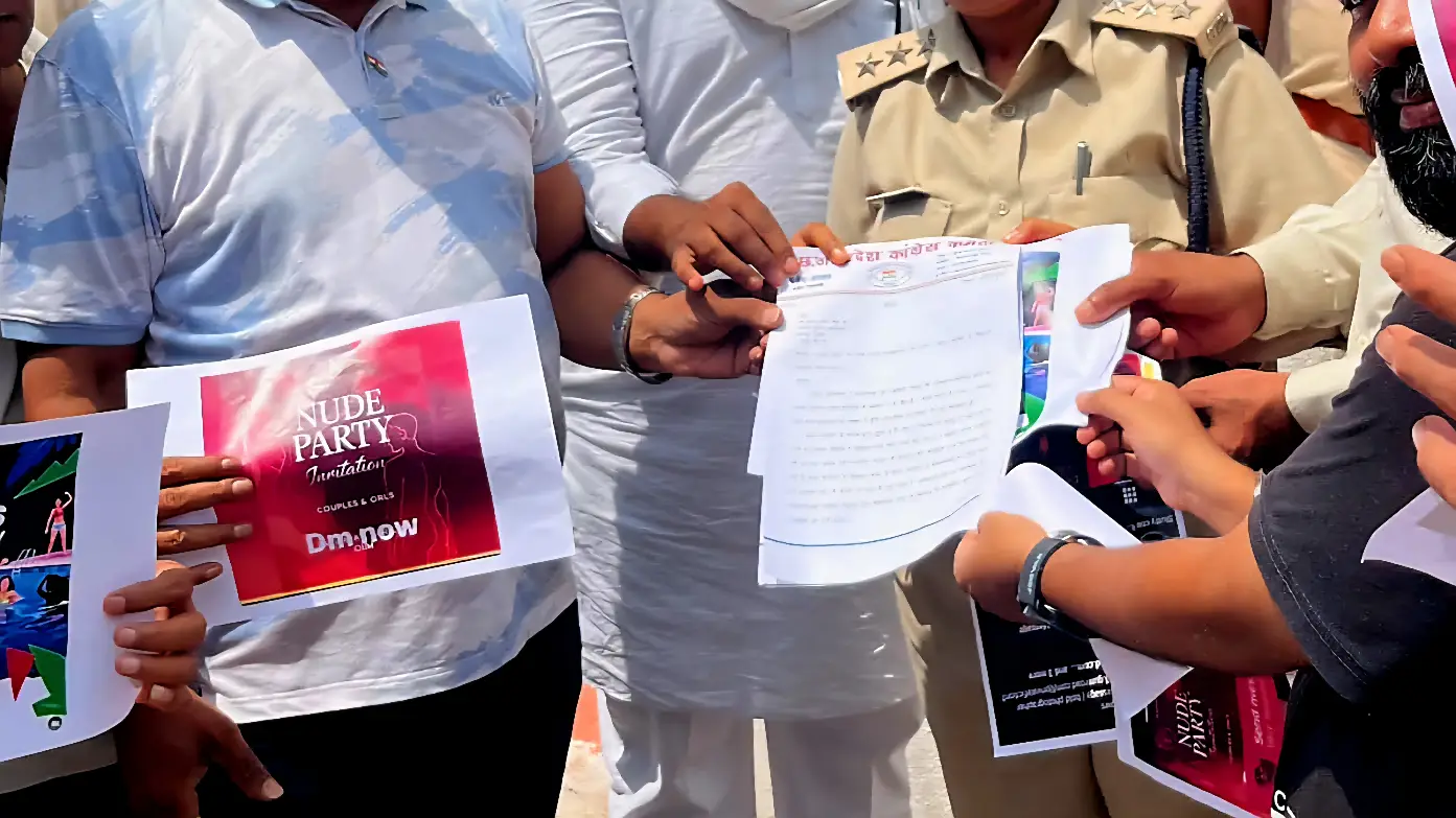 Bollywood Celebrities Nude Party