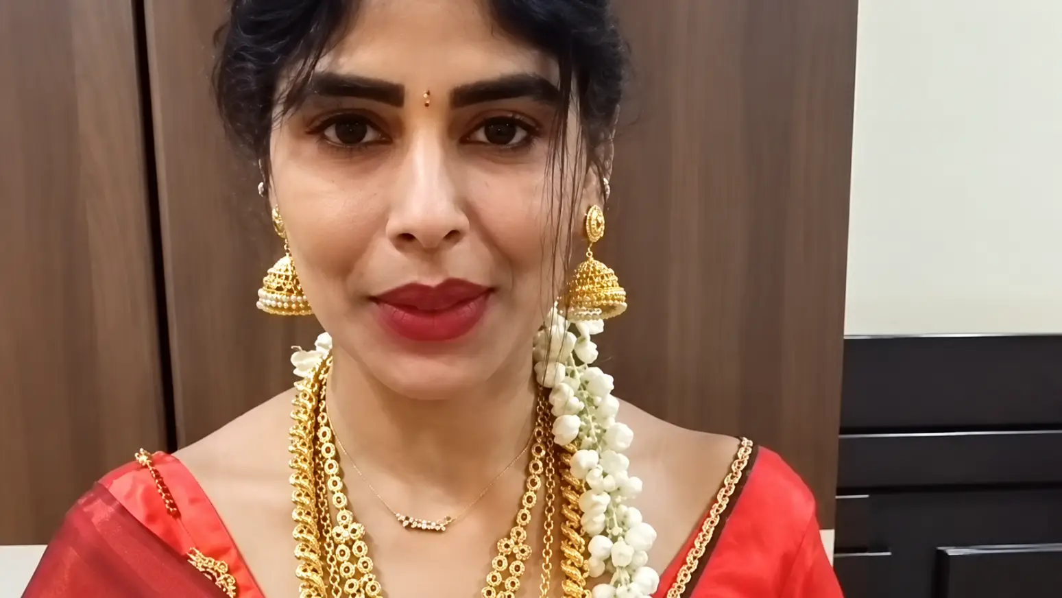 நாகர்கோவில் யூடியூபர் மதுமிதா மீது வழக்கு